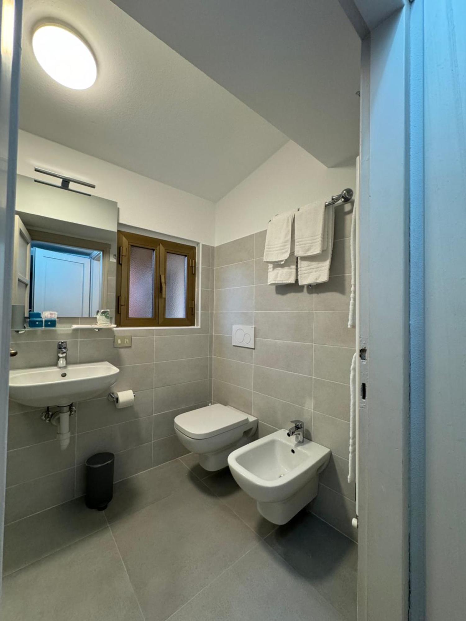 B&B Michelina Castiglione dʼIntelvi Exteriér fotografie